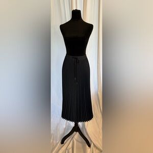 Lafayette 148 New York Charcoal Pleated Skirt